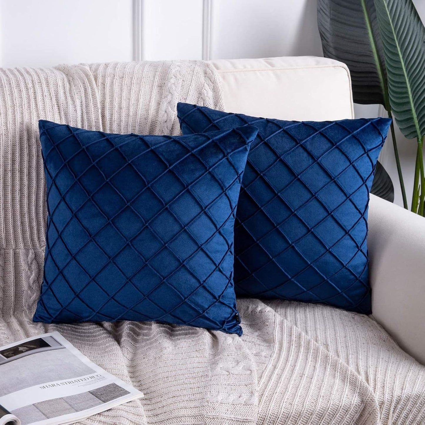 Throw Pillow Covers, Velvet Square Cushion Covers, Set of 2 Dark Blue 18X18 Inch